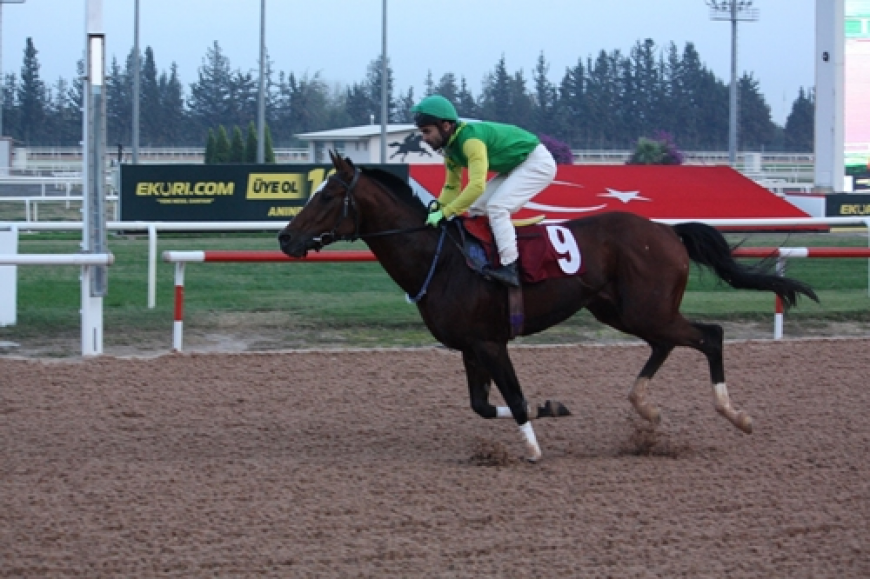 İlk Kurşun Koşusu’nu Pekalp kazandı