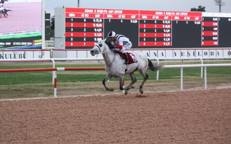 Anadolu Spor Gazetecileri Derneği Adana Şubesi Koşusu'nu Katı Zamanı kazandı
