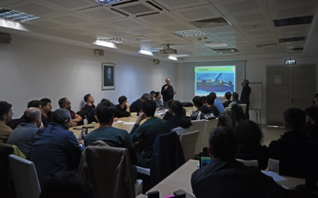 Veliefendi Hipodromu At Hastanesi'nde "Atlarda Diş Bakım ve Tedavileri Eğitimi" Düzenlendi
