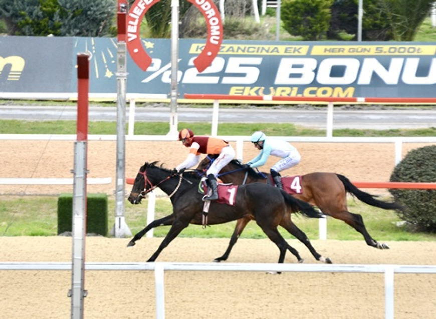 Nuri Midillili Koşusu'nda Zafer İphiklos'un Oldu