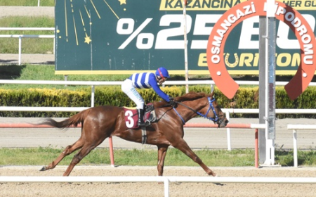 Mustafakemalpaşa Belediyesi Koşusu'nda Zafer Sword Master'ın Oldu