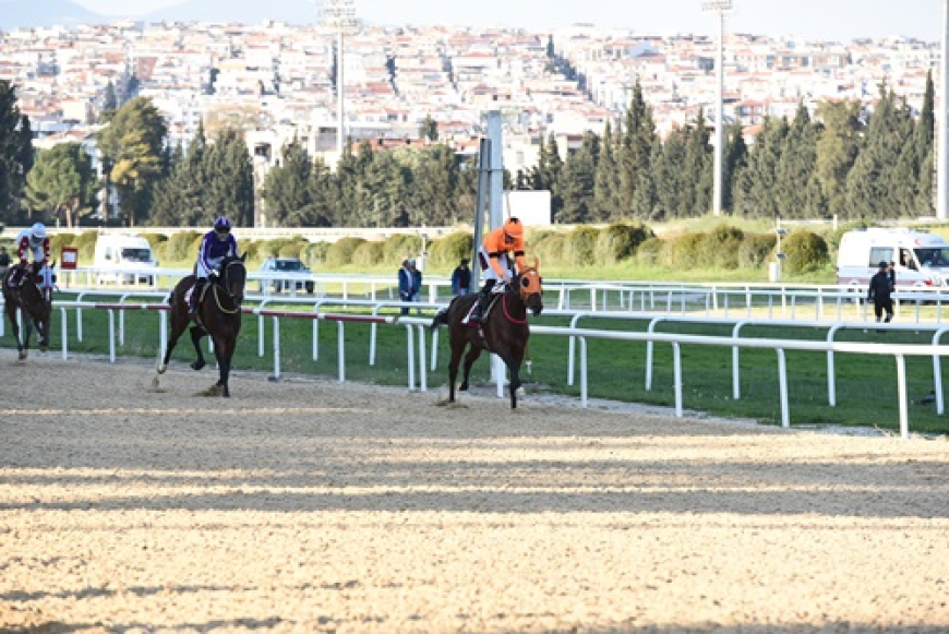 Buca Belediye Başkanlığı Koşusu'nda Zafer Önderbeyim'in Oldu