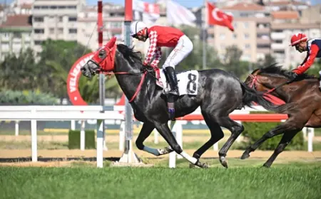 Gazi Koşusu Öncesi Dev Prova: Sait Akson Koşusu'nda Zafere Rabovo Uzandı